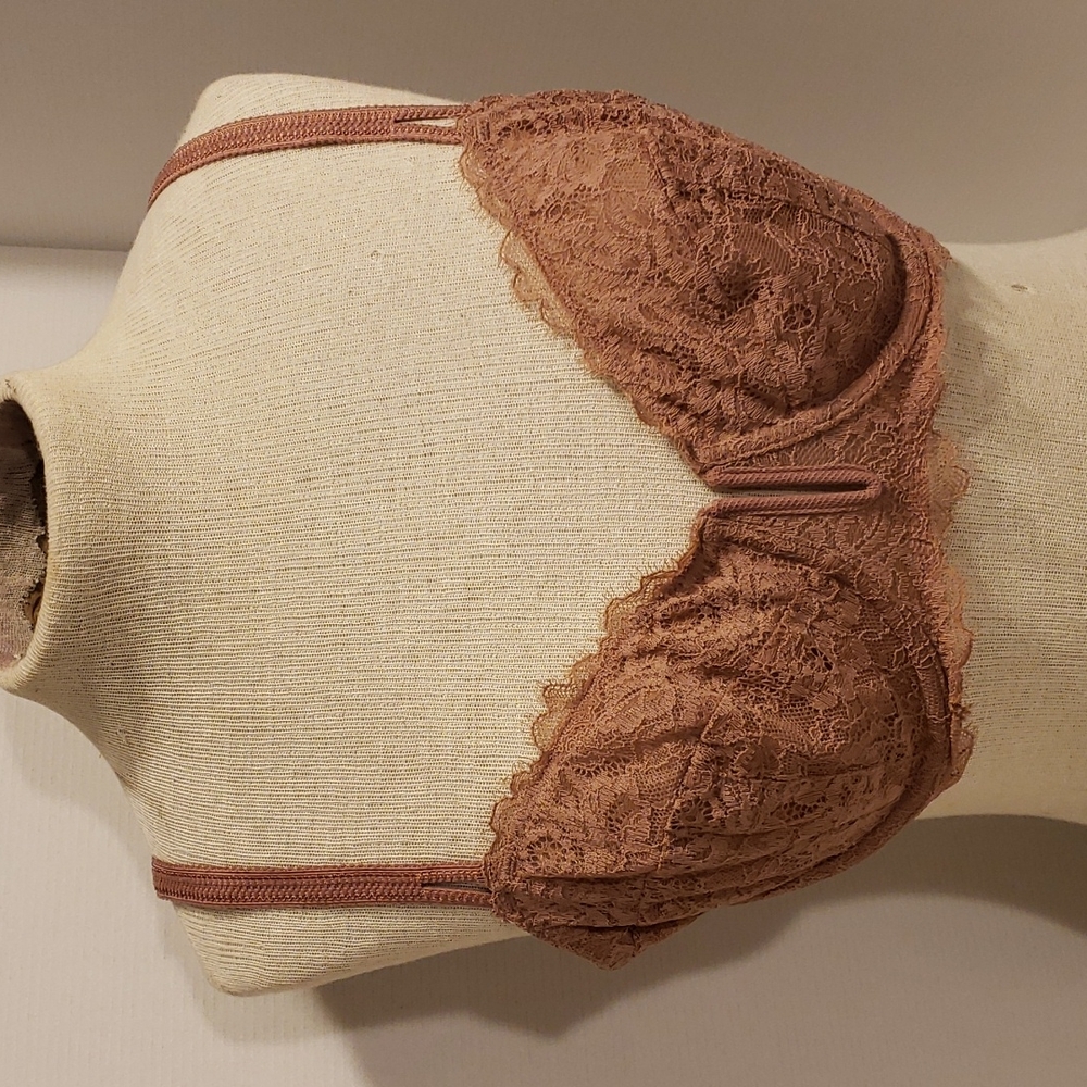 Auden 36D unlined pushup bra